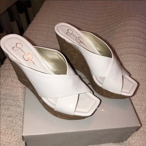 Jessica Simpson Wedges NWOT size 9
